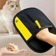 Lade das Bild in den Galerie-Viewer, 2-in-1-Handschuhe zur Entfernung von Tierhaaren für Katzen und Hunde – elektrostatischer Pflegehandschuh, Wiederverwendbar , waschbar, mit Fusselroller-Bürste, sicher und ungiftig
